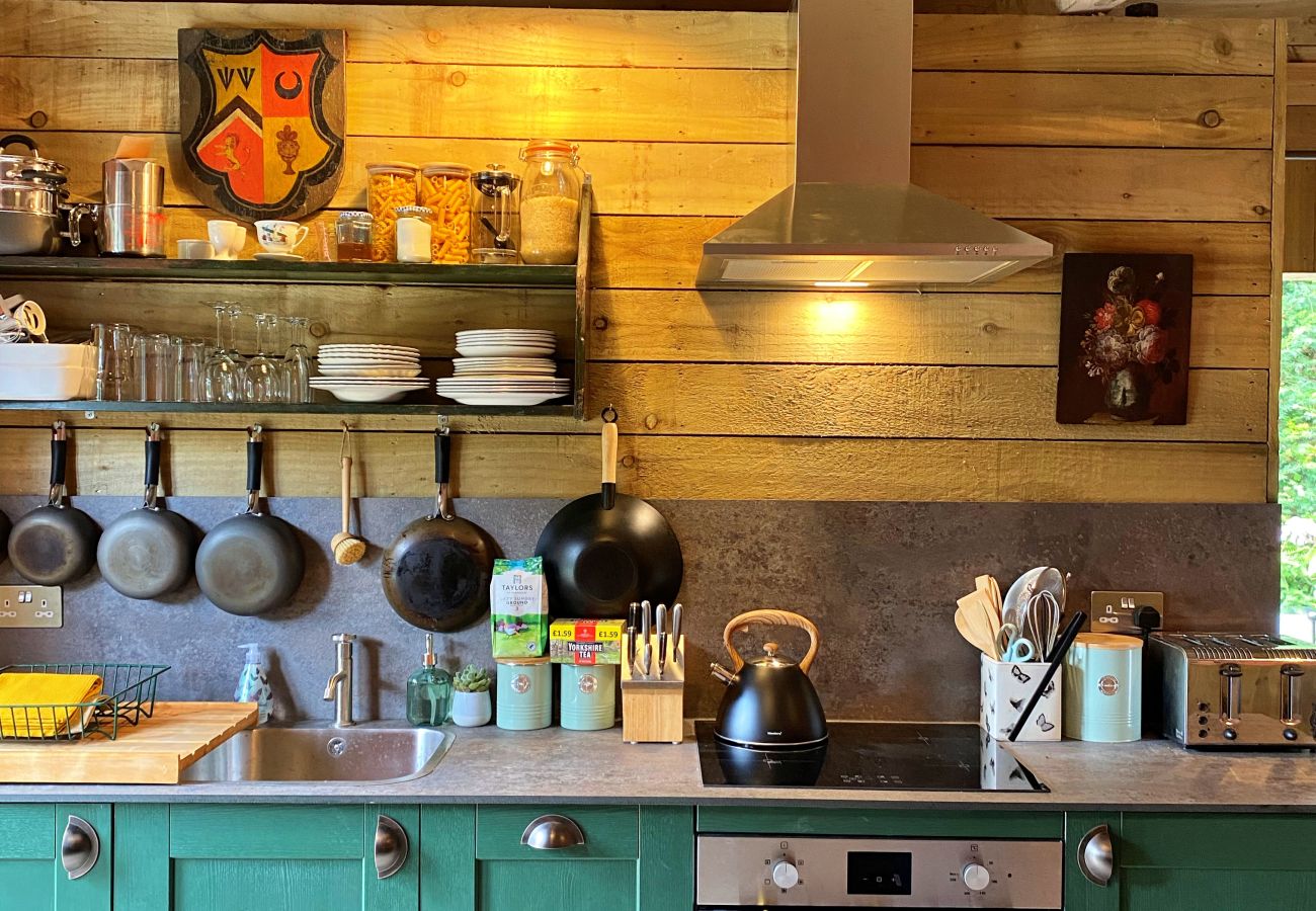 Landhaus in Godmanchester - The Potting Shed at Island Hall