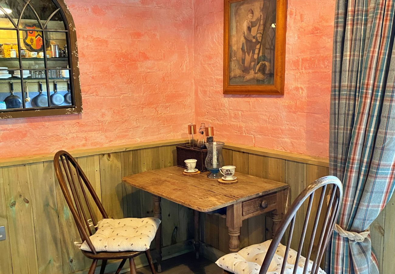 Landhaus in Godmanchester - The Potting Shed at Island Hall