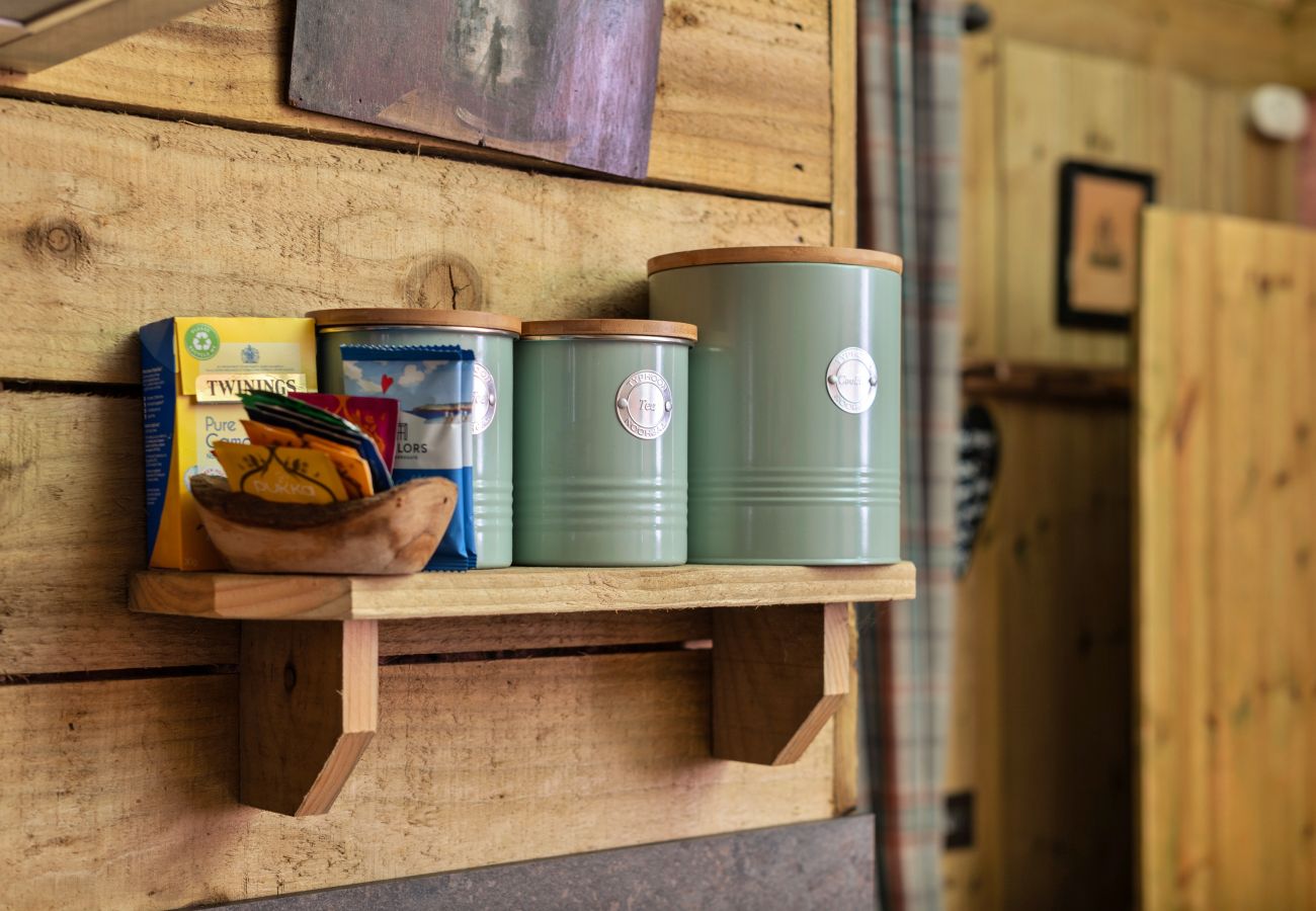 Landhaus in Godmanchester - The Potting Shed at Island Hall