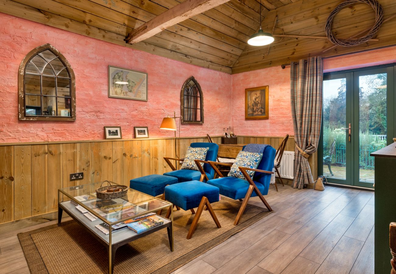 Landhaus in Godmanchester - The Potting Shed at Island Hall