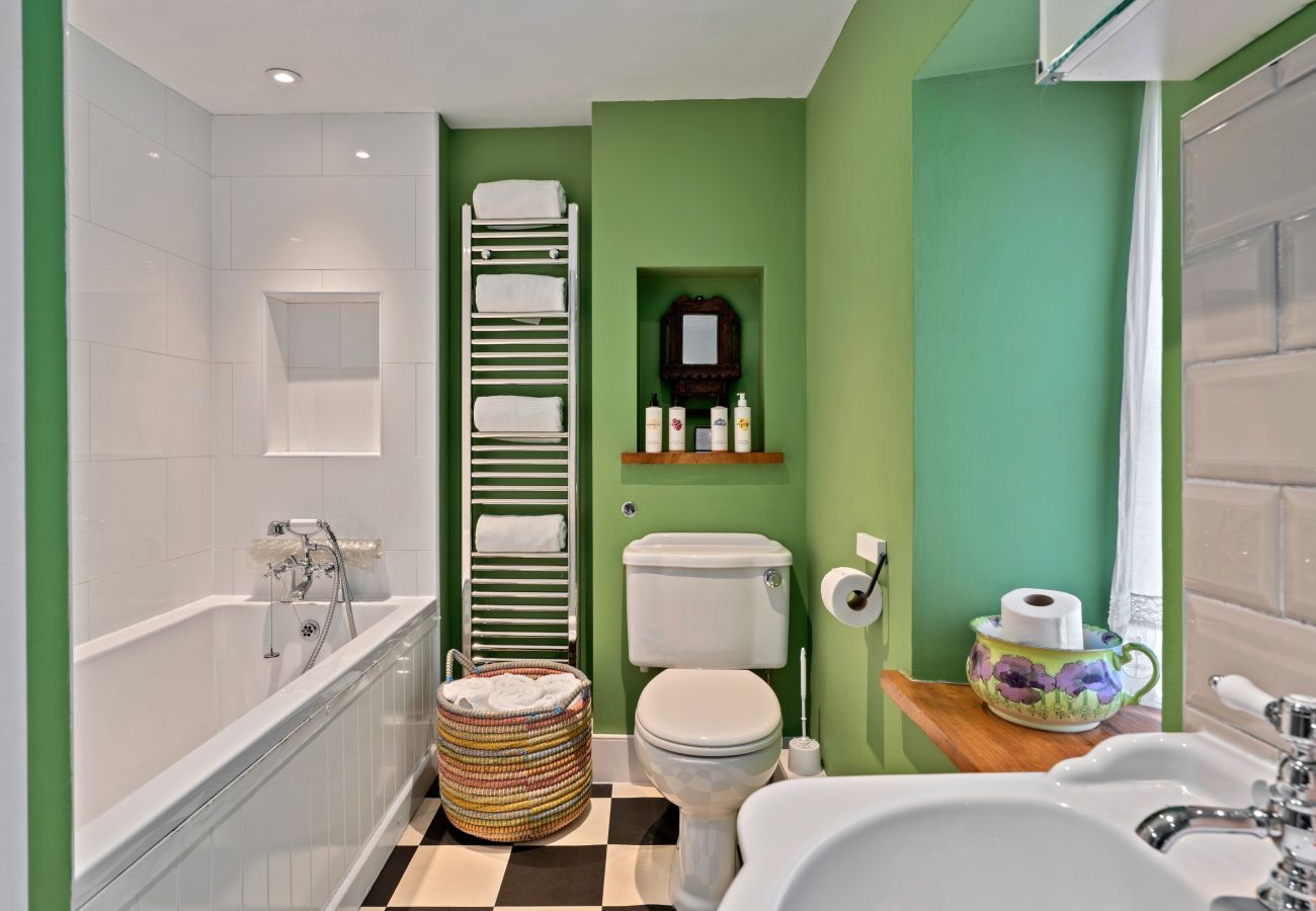 Landhaus in Wingfield - Meadowsweet Cottage