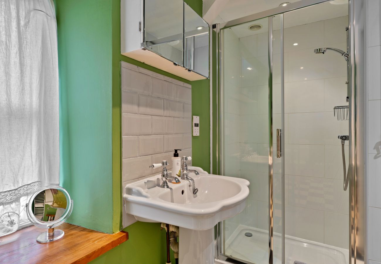 Landhaus in Wingfield - Meadowsweet Cottage