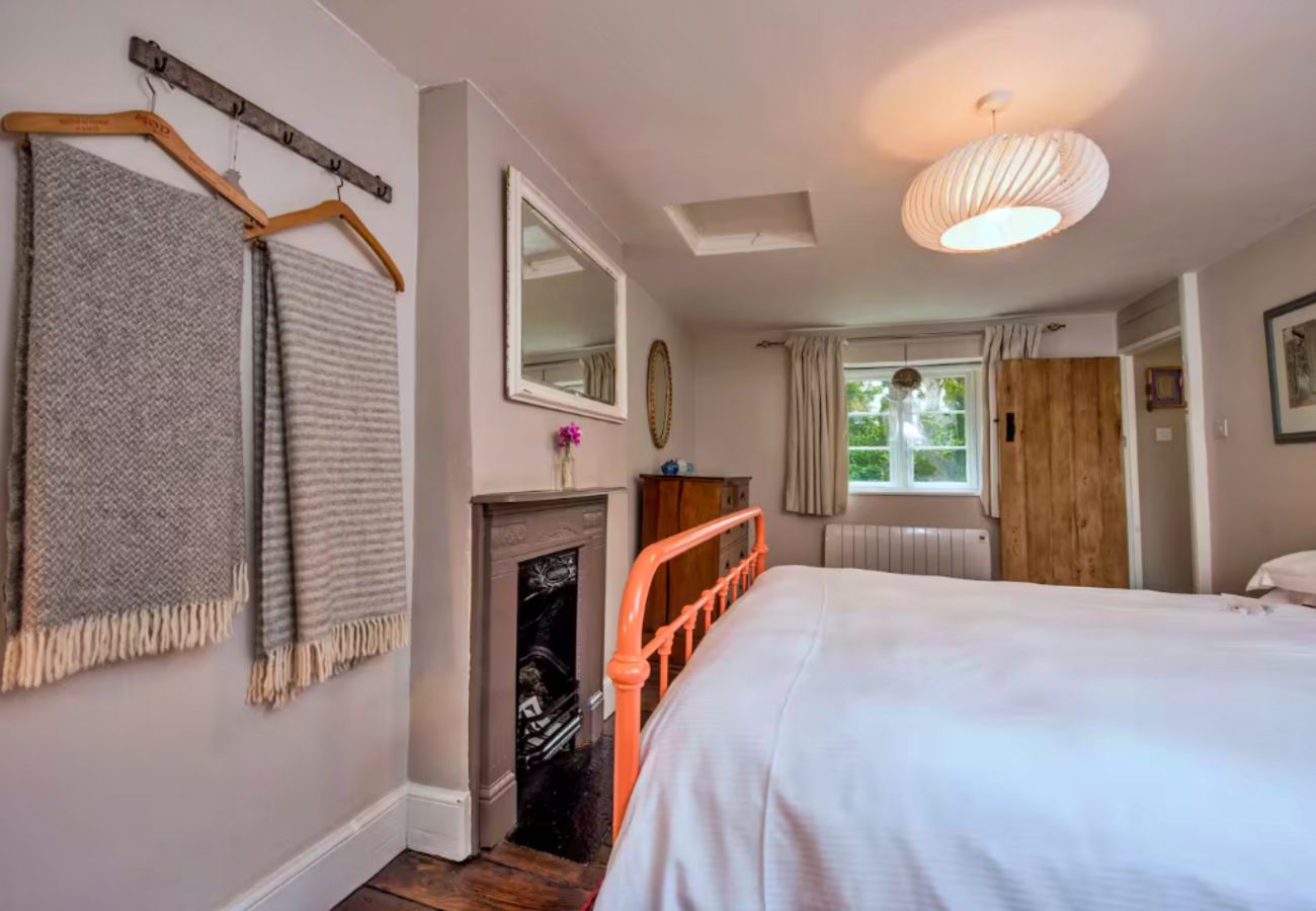 Landhaus in Wingfield - Flittermouse Cottage