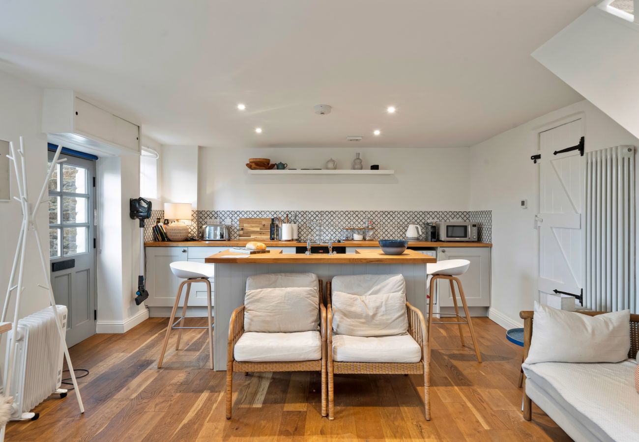 Landhaus in Broadhempston - Horseshoe Cottage