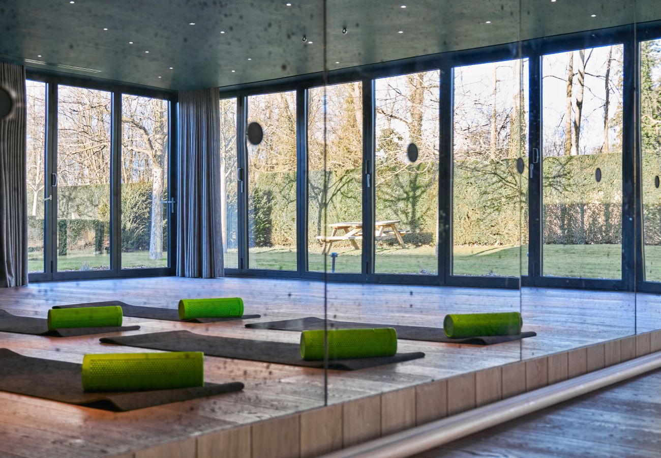 Ferienhaus in Lechlade - The Glass House at The Lakes by Yoo