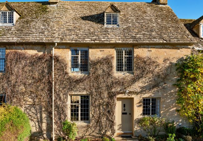  in Bledington - Bells Cottage