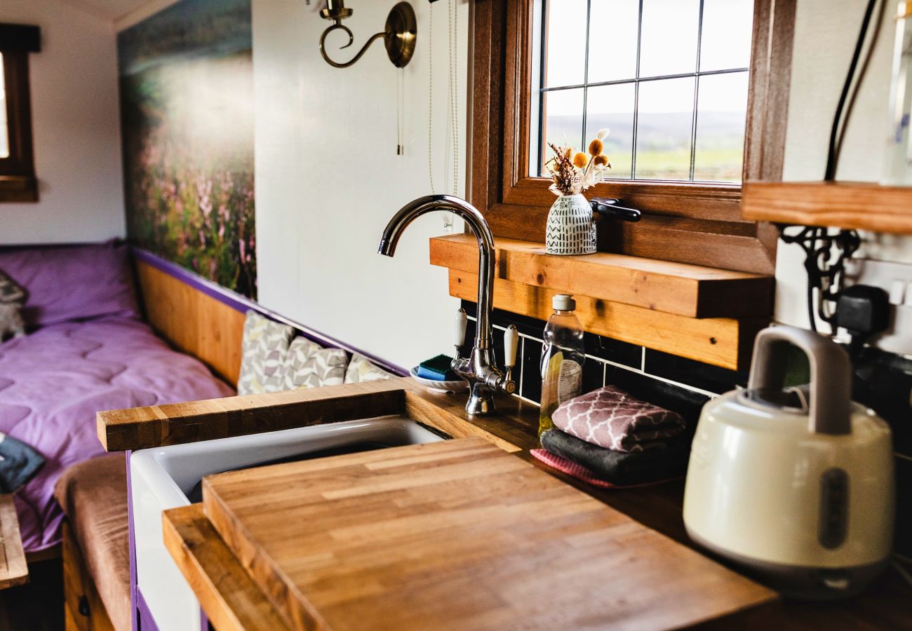 Chalet in Bishop Auckland - Weardale Shepherd's Hut