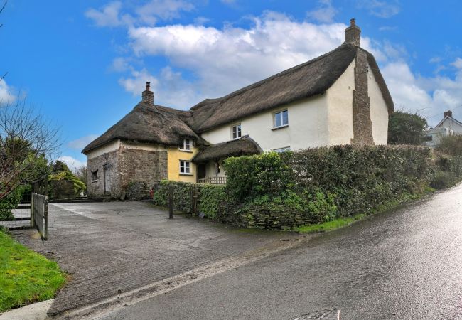  in Petrockstow - Syncocks Farm Cottage