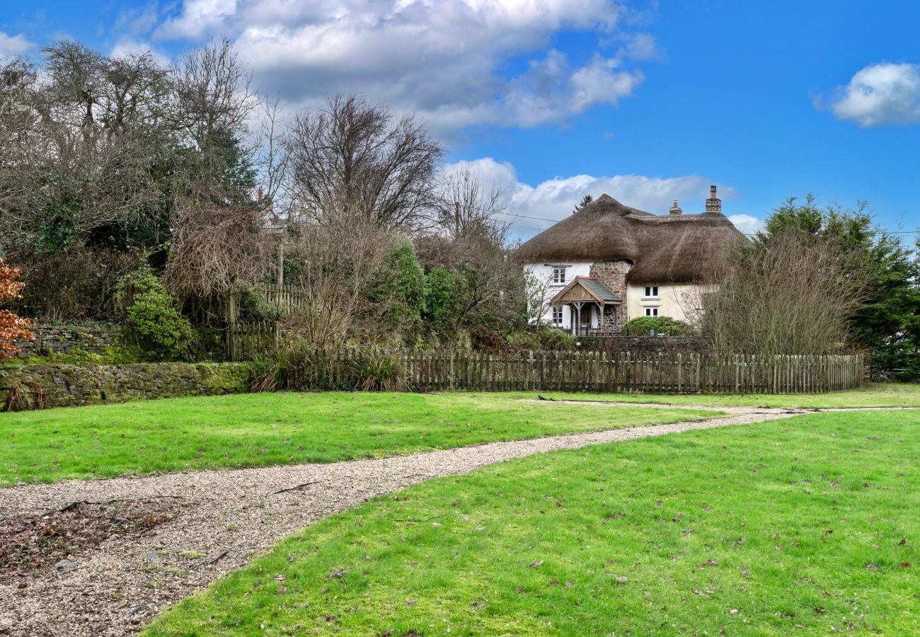 Landhaus in Petrockstow - Syncocks Farm Cottage