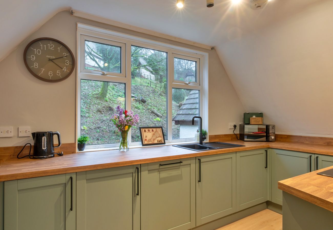 Chalet in Callington - Toblerone Lodge