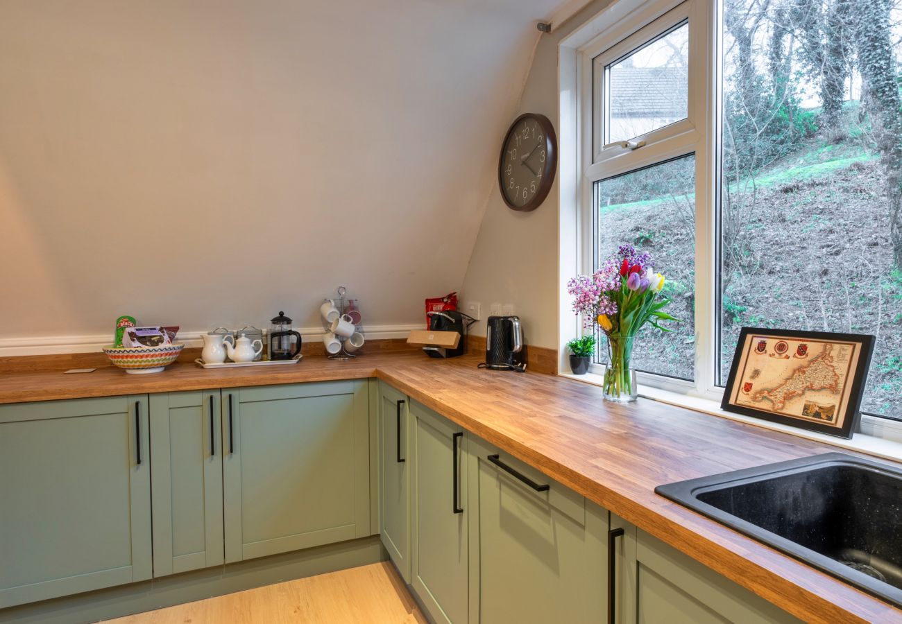 Chalet in Callington - Toblerone Lodge