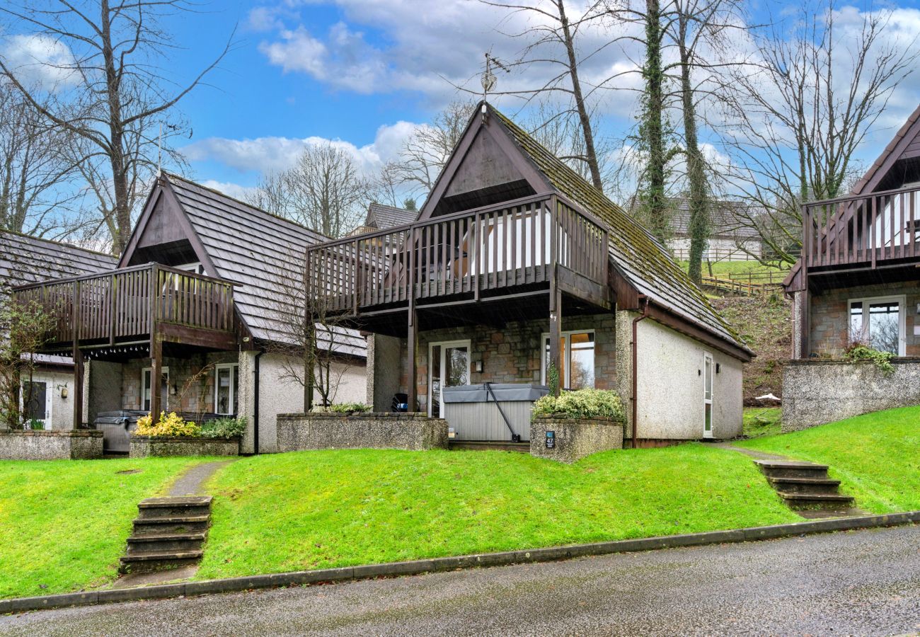 Chalet in Callington - Toblerone Lodge