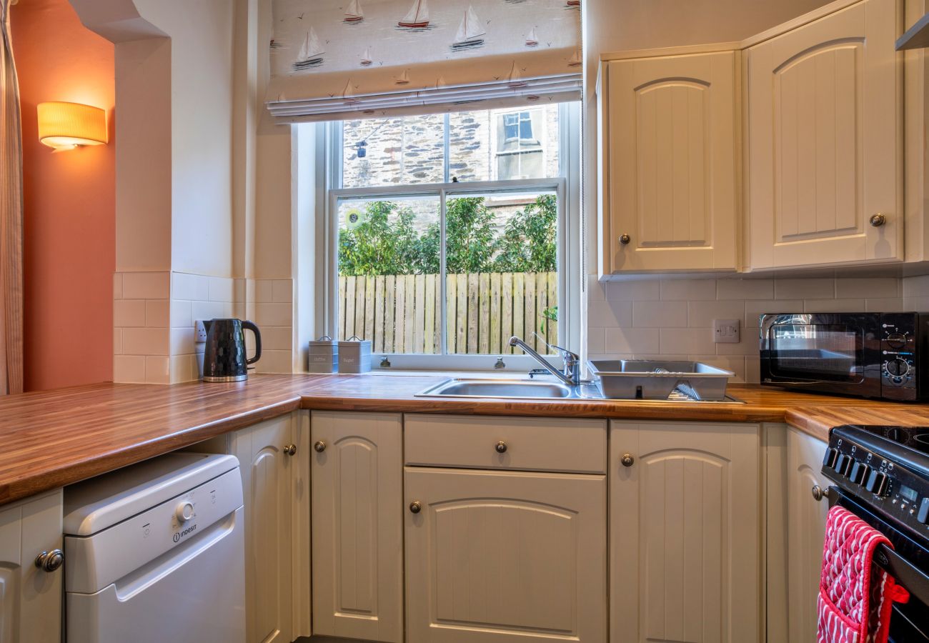 Ferienhaus in Lanteglos - Captain's Cottage at Mixtow Creek