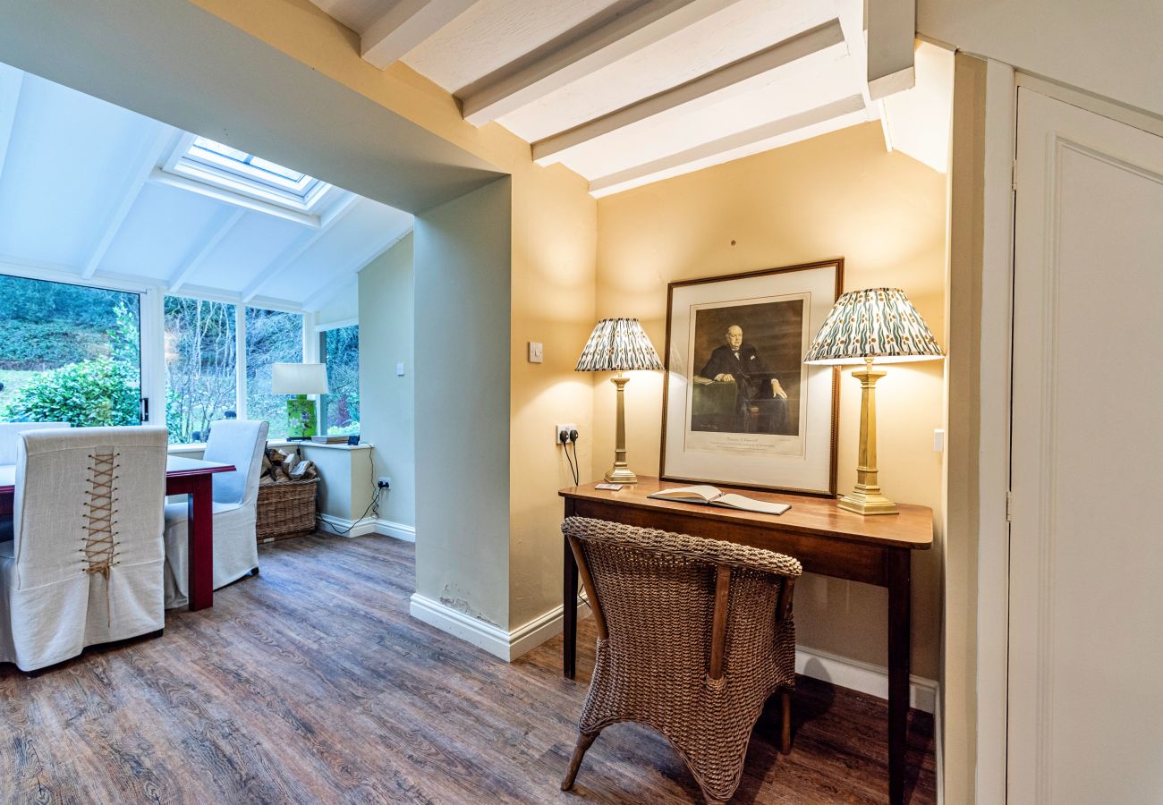 Landhaus in Denbigh - Dolhyfryd Lodge