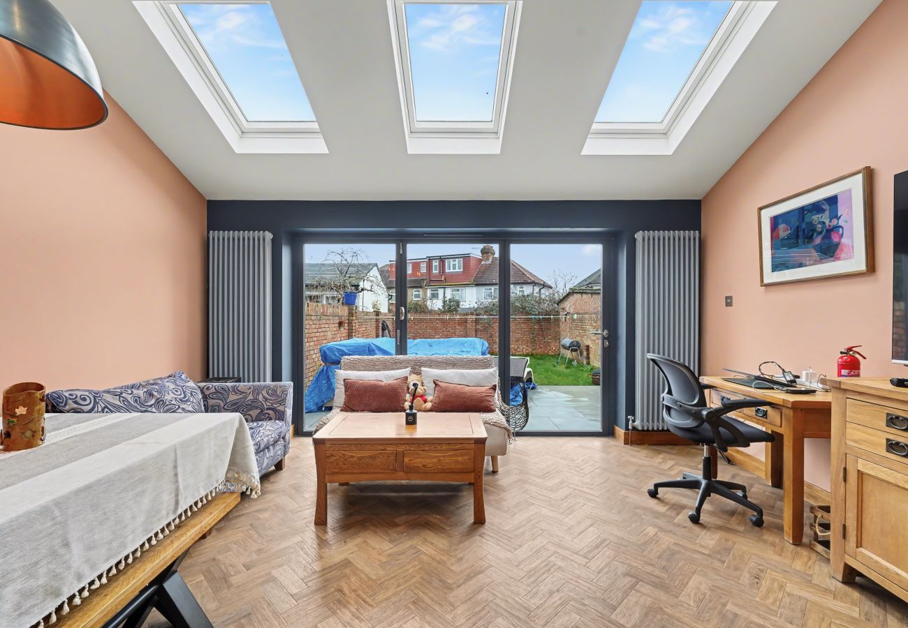 Ferienhaus in Whitton - Twickers Townhouse