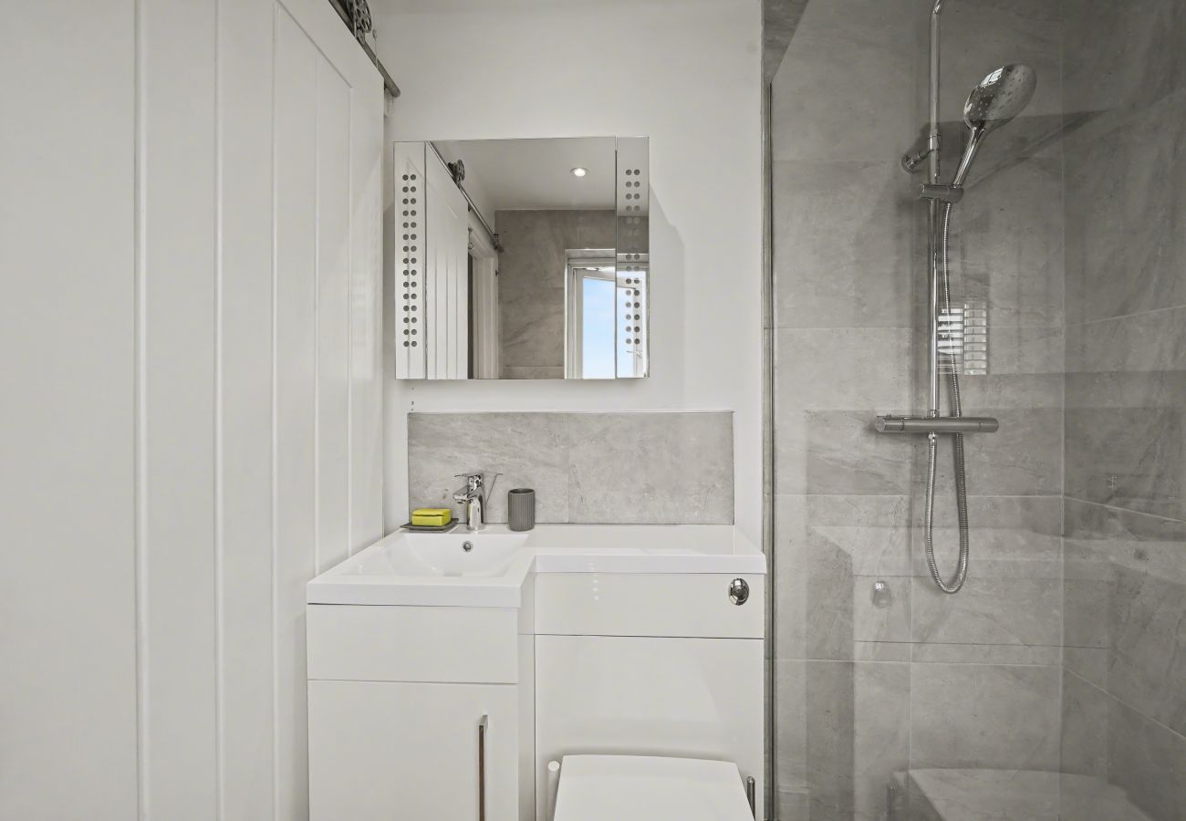 Ferienhaus in Whitton - Twickers Townhouse