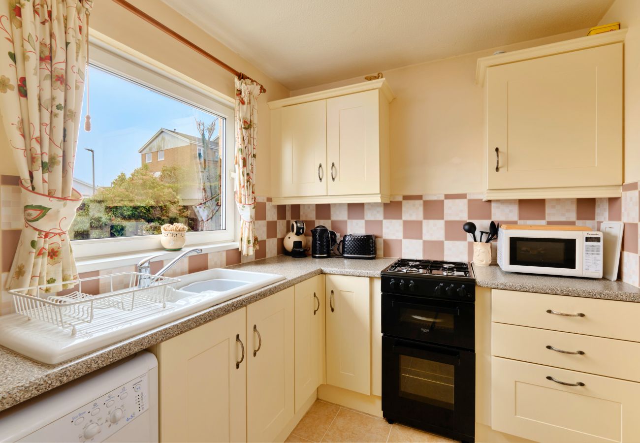 Bungalow in Looe - Goonrea