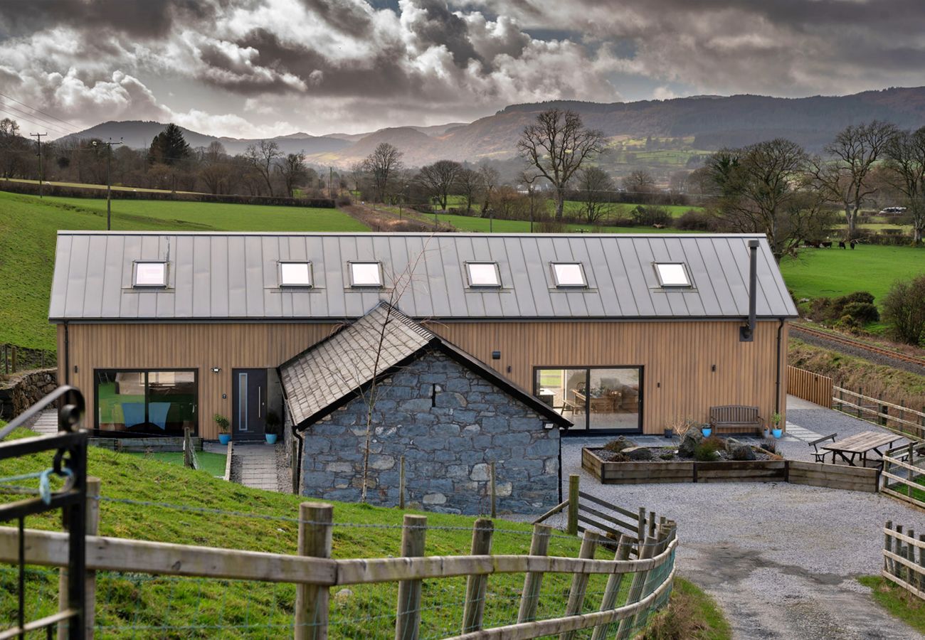 Landhaus in Llanuwchllyn - Cae Rhug