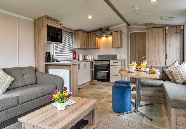 Chalet in White Cross - Pine Forest Lodge