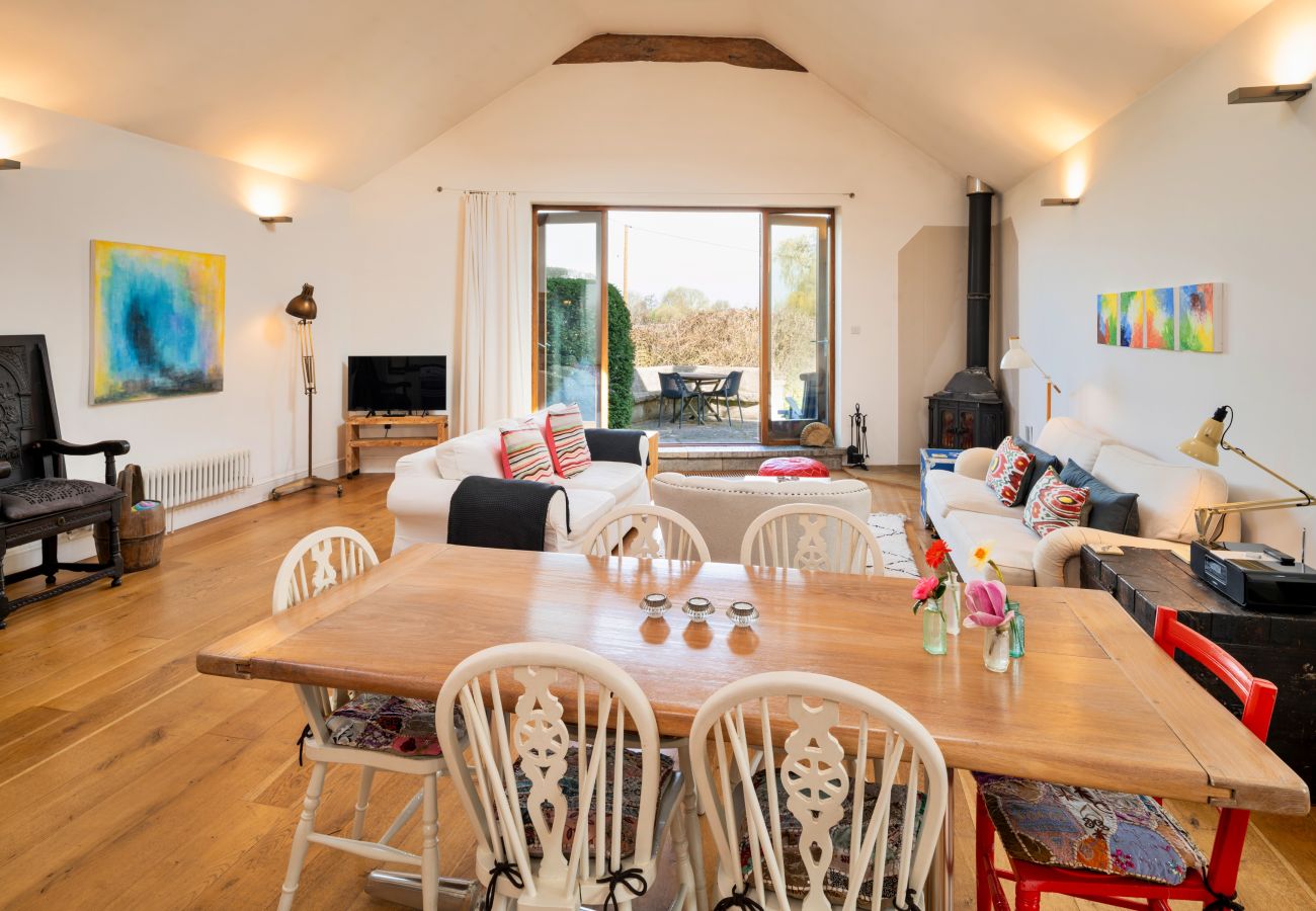 Landhaus in Keinton Mandeville - Mill Barn By The Stream