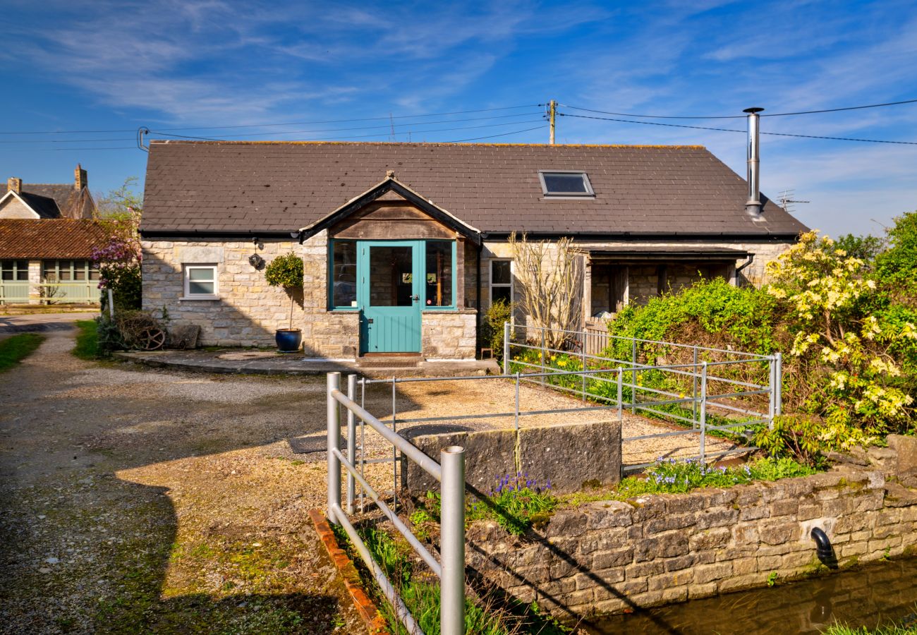 Landhaus in Keinton Mandeville - Mill Barn By The Stream