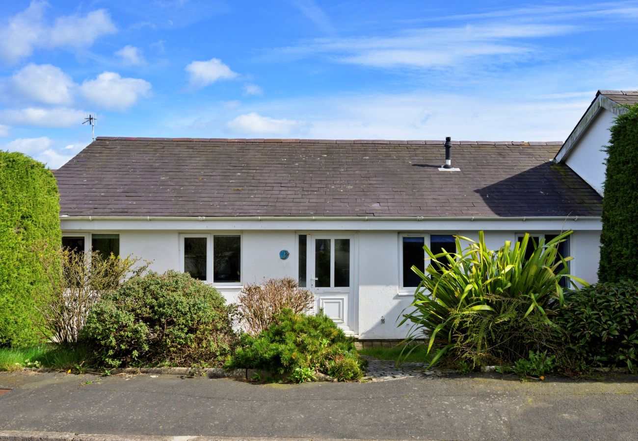 Bungalow in Pwllheli - Ty Glan Y Mor