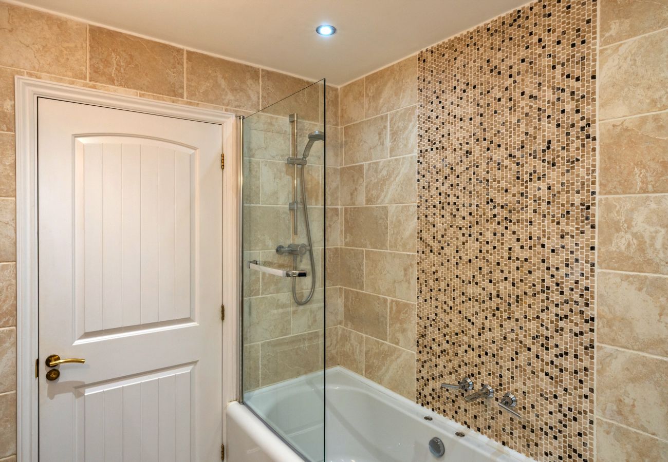 Ferienhaus in Bower Hinton - Hollies Cottage, Oak (3 bed)