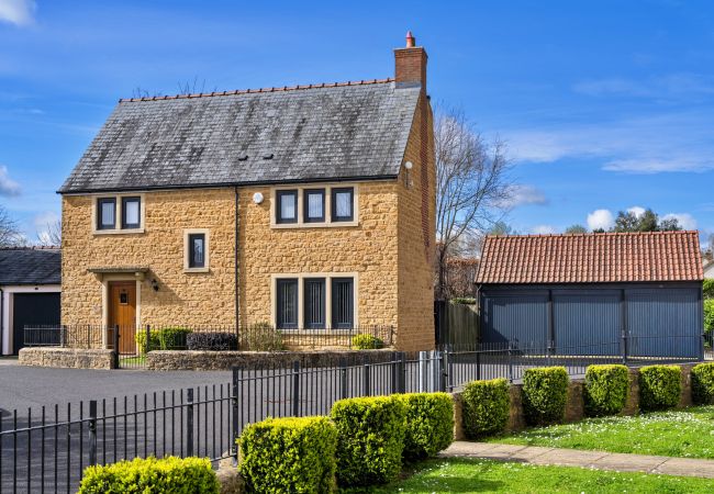 Ferienhaus in Bower Hinton - Hollies Cottage, Elm