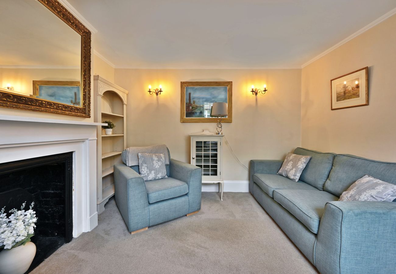 Landhaus in Tunbridge Wells - Yew Cottage