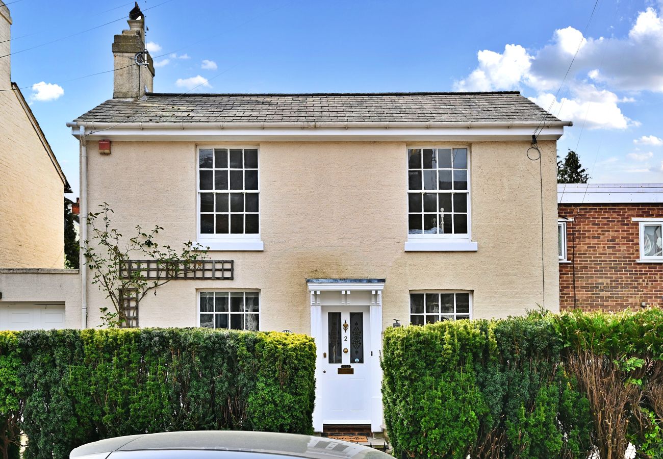 Landhaus in Tunbridge Wells - Yew Cottage