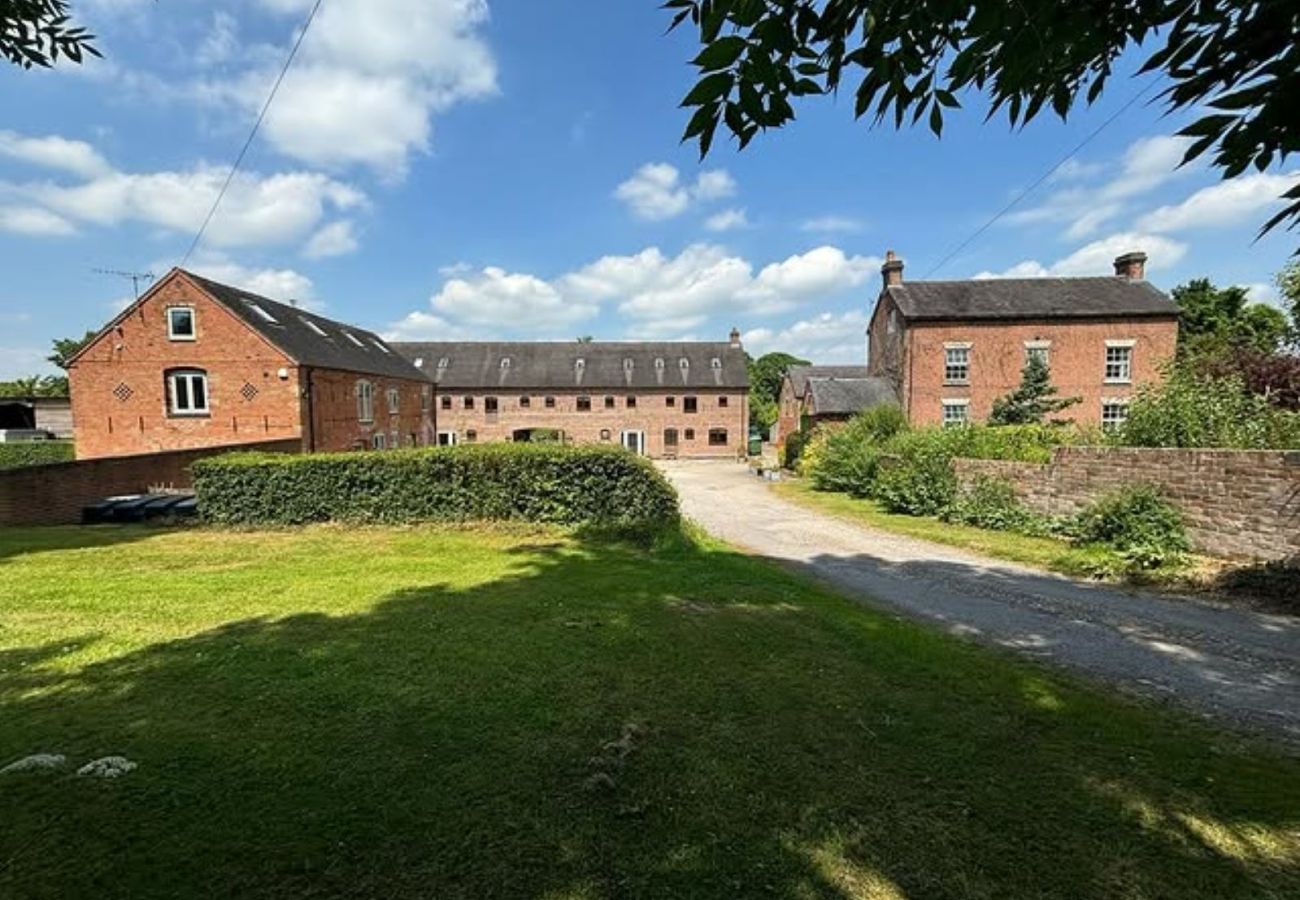Landhaus in Ashbourne - Farmhouse Cottage, Nether Burrows