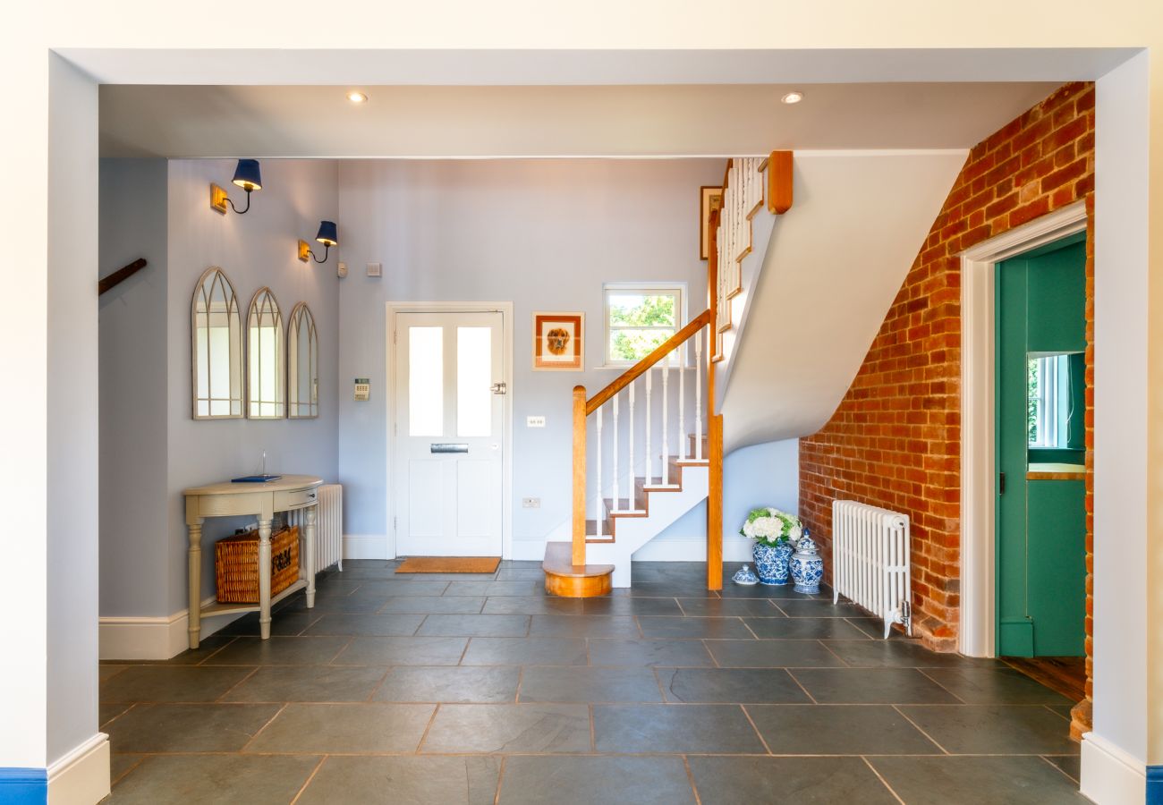 Ferienhaus in Raglan - The Old Schoolhouse at Penrhos