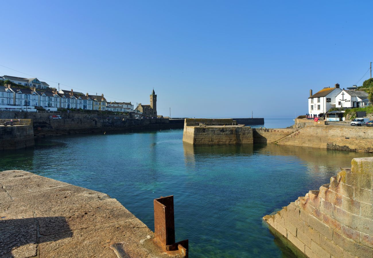 Ferienhaus in Porthleven - Leetor