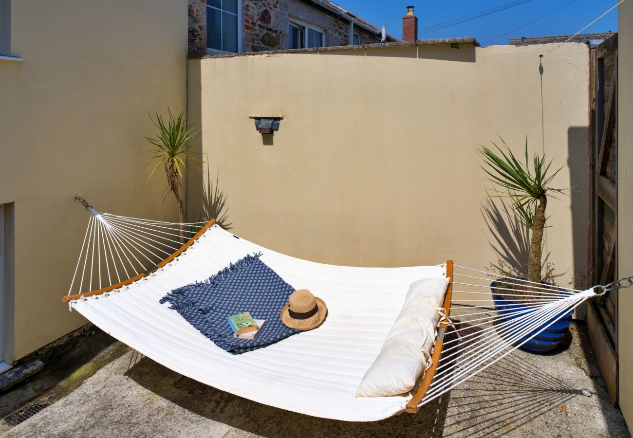 Ferienhaus in Porthleven - Leetor