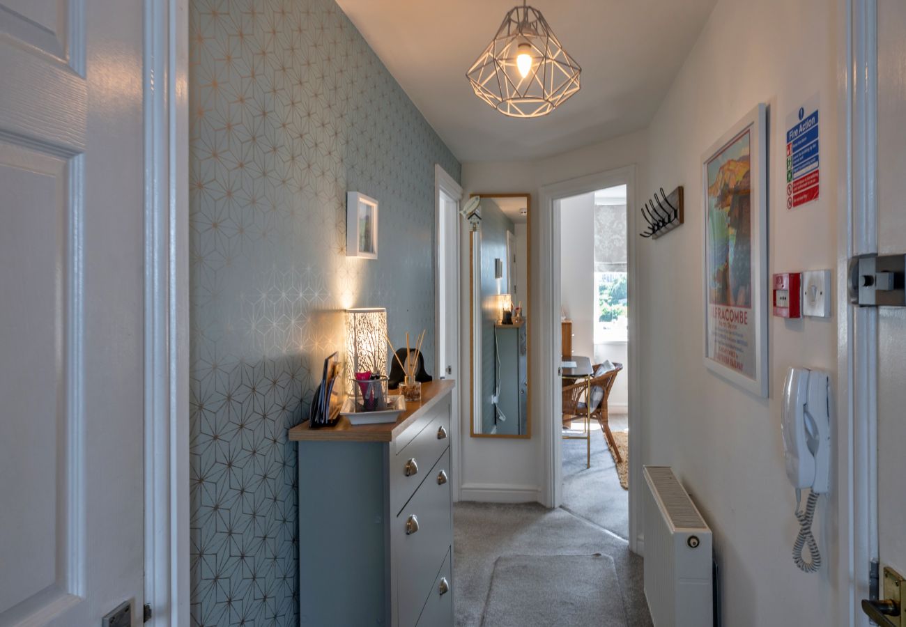 Ferienwohnung in Ilfracombe - Sea Views Apartment in Ilfracombe