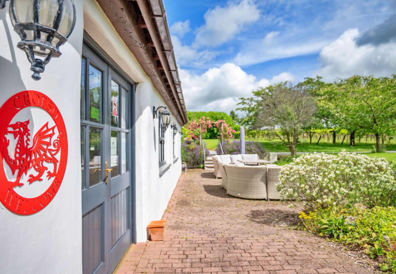 Ferienhaus in Whitland - Jabajak Vineyard