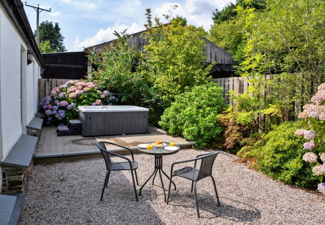 Bungalow/ verbunden mit der Villa in St Keyne - The Piggery Lodge