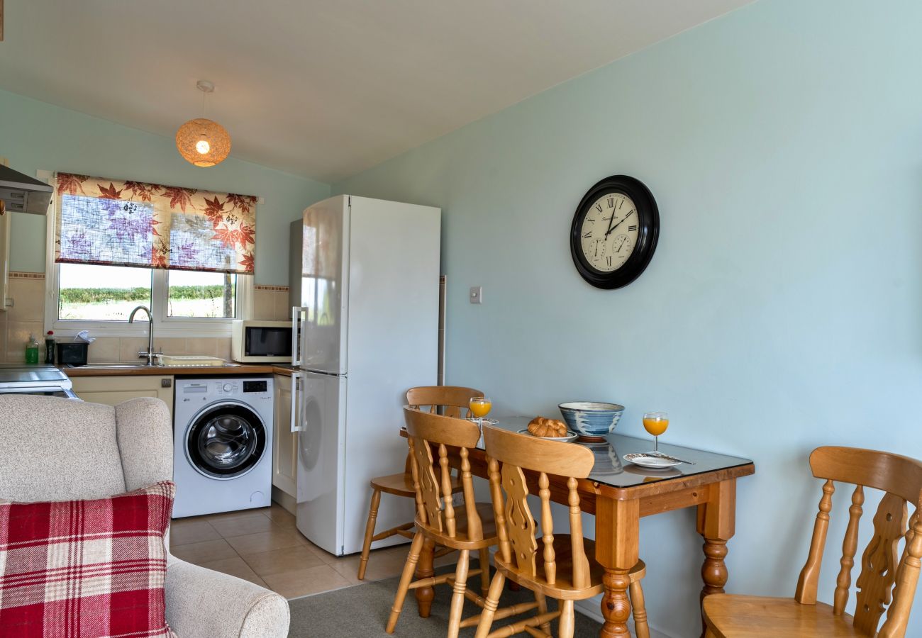 Bungalow in Welcombe - Foxgloves Bungalow