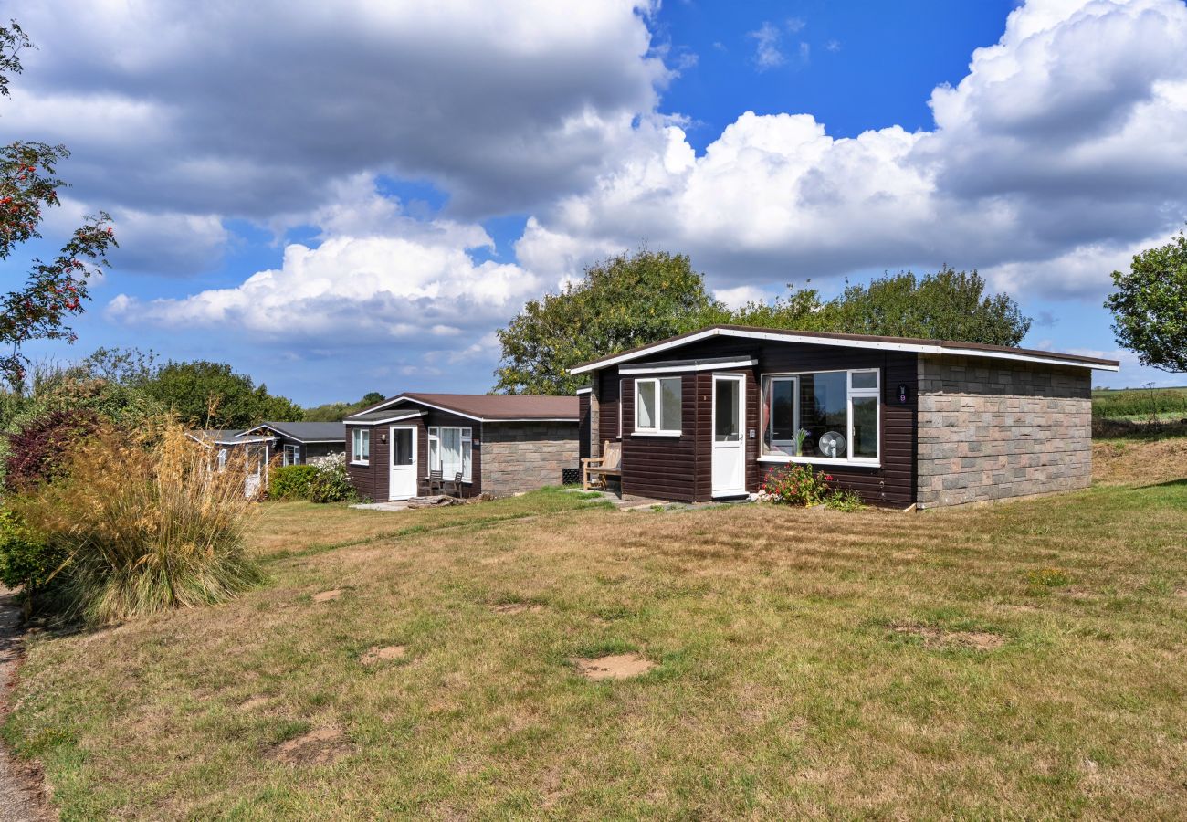 Bungalow in Welcombe - Foxgloves Bungalow