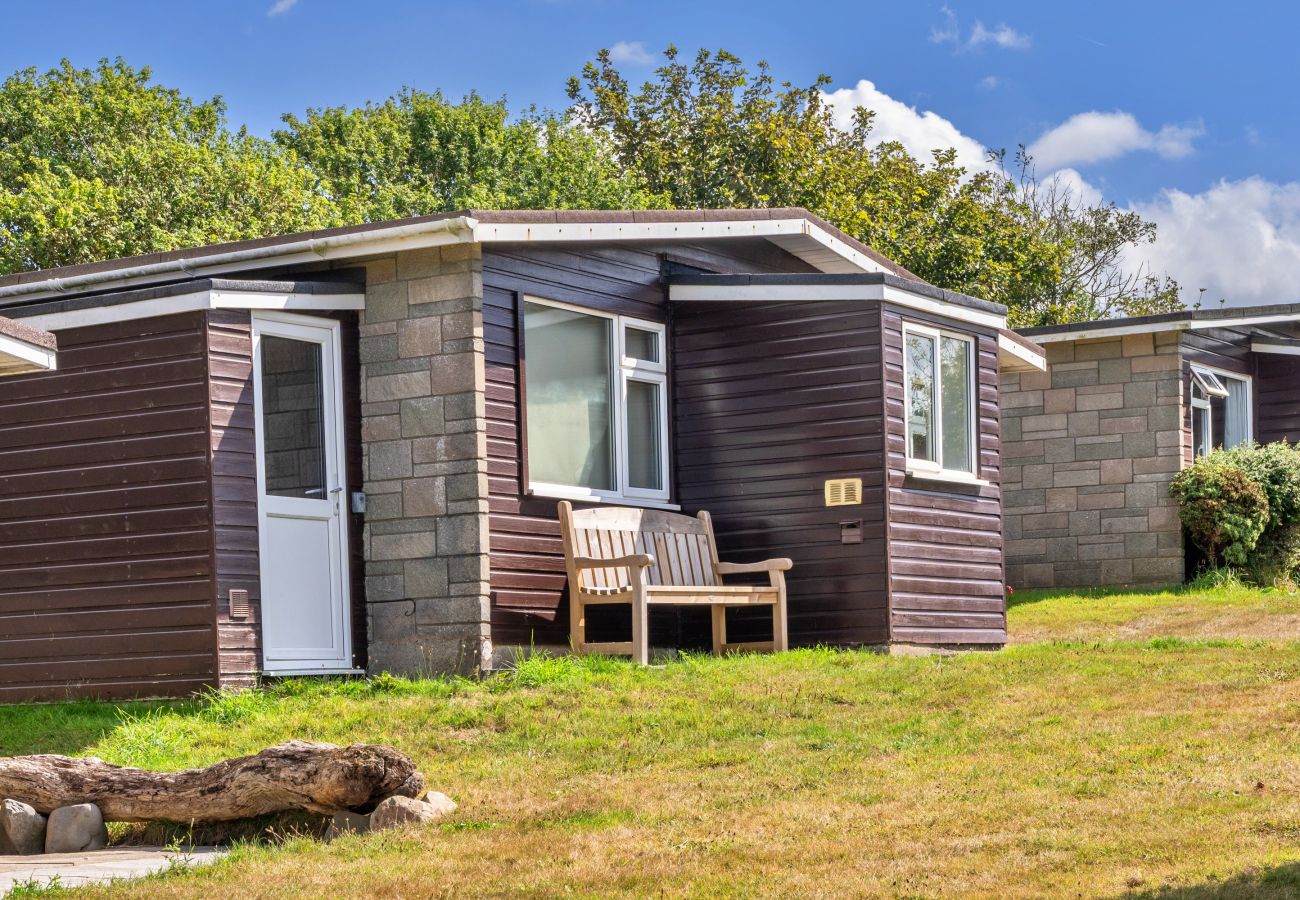 Bungalow in Welcombe - Foxgloves Bungalow