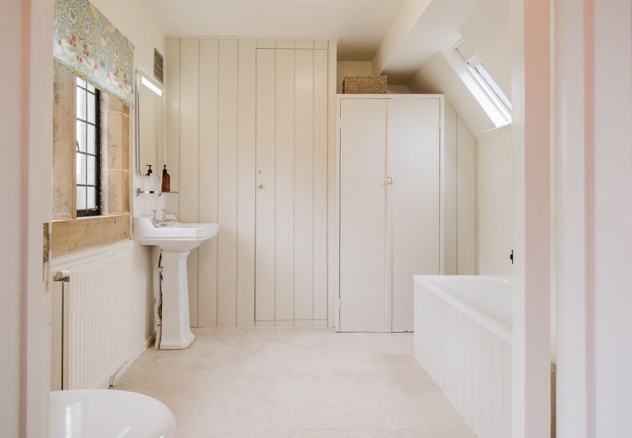 Landhaus in Painswick - Little Hale Cottage