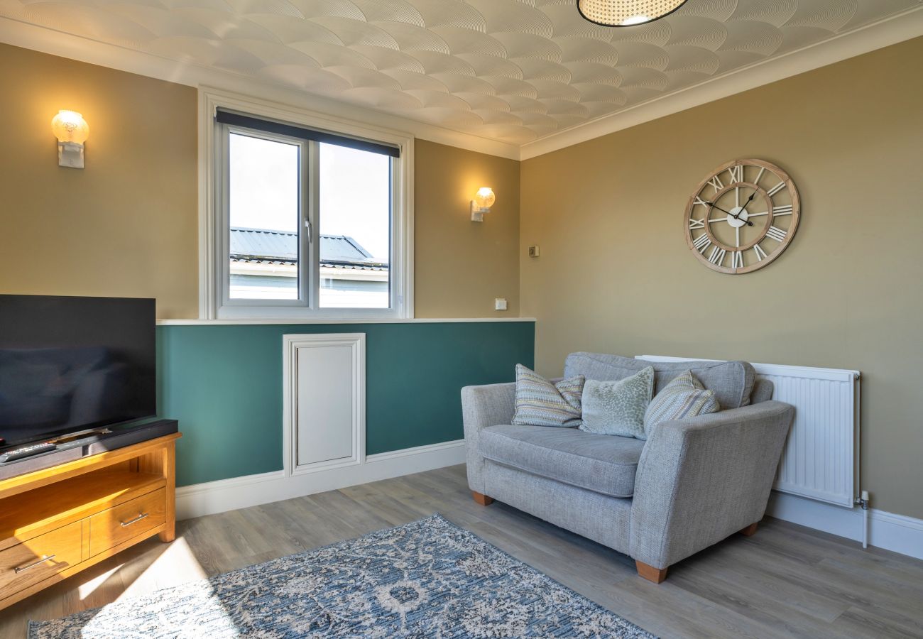 Bungalow in Freathy - Jesmondene