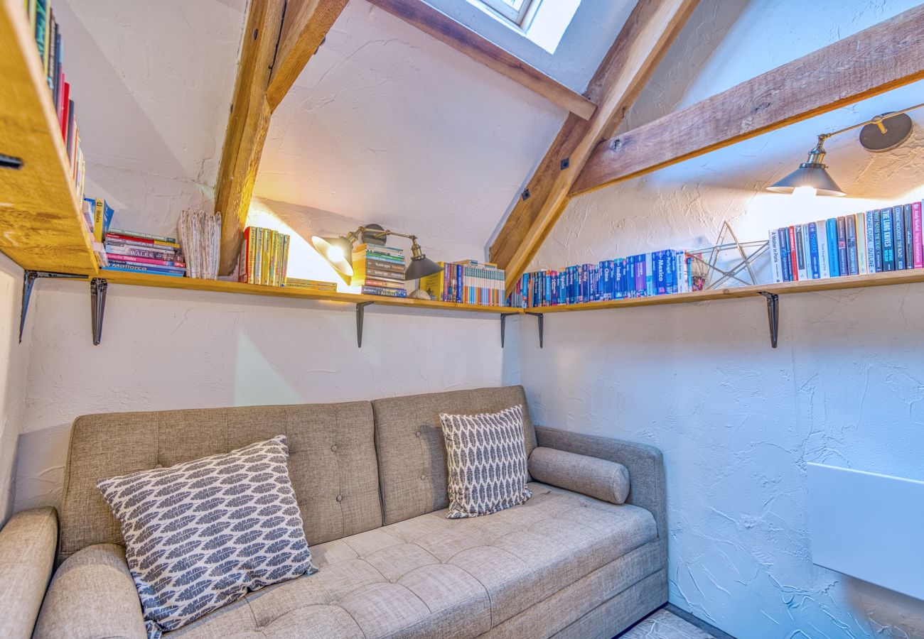 Landhaus in Llanmadoc - Gower, Lower Church Barn