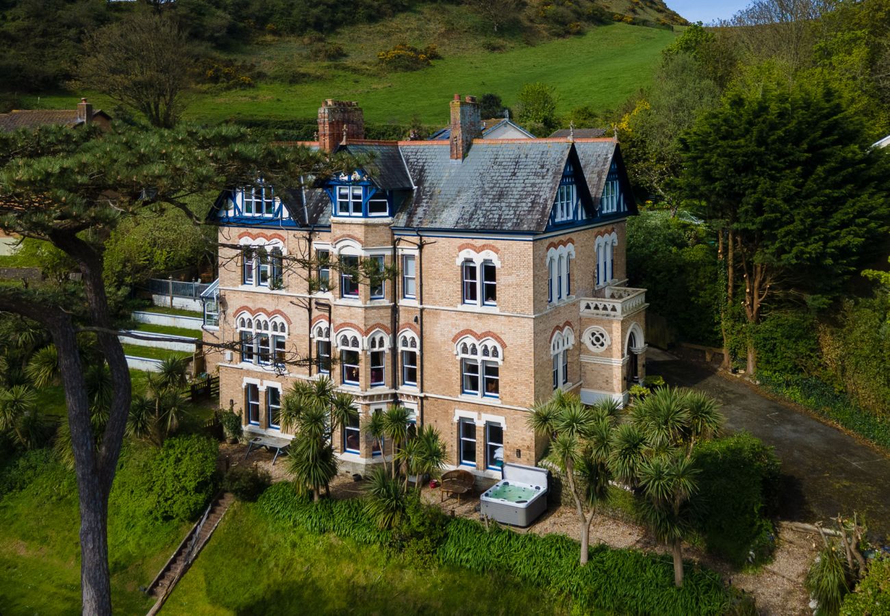 Ferienhaus in Ilfracombe - Westwell Hall