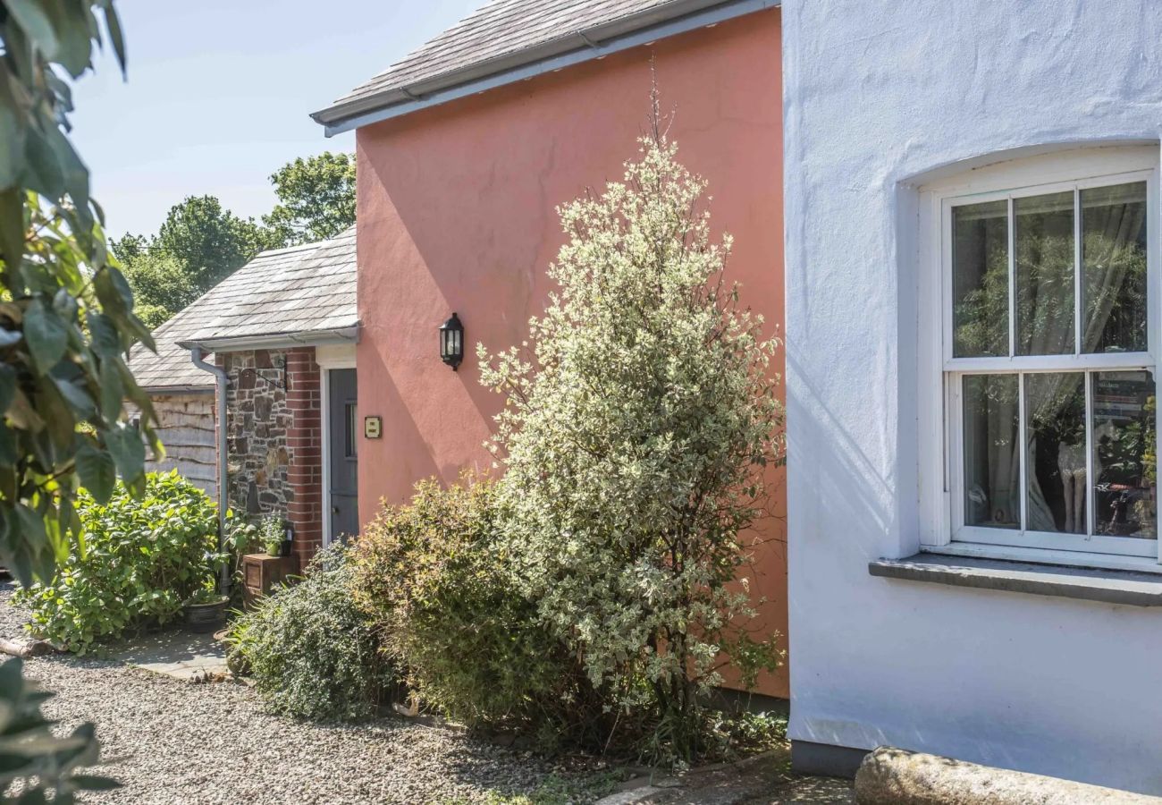 Landhaus in Hartland - The Dairy at Cheristow