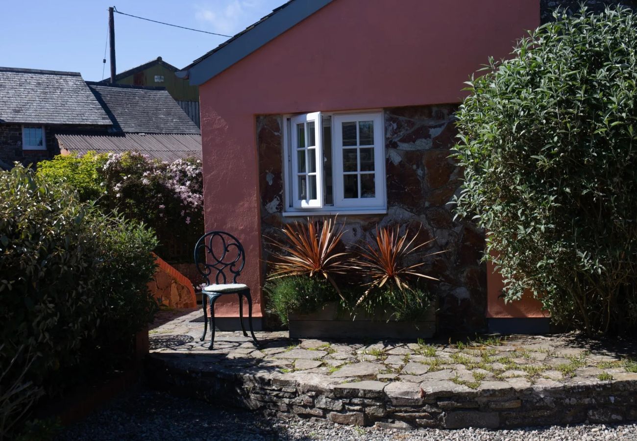 Landhaus in Hartland - The Tack Room at Cheristow