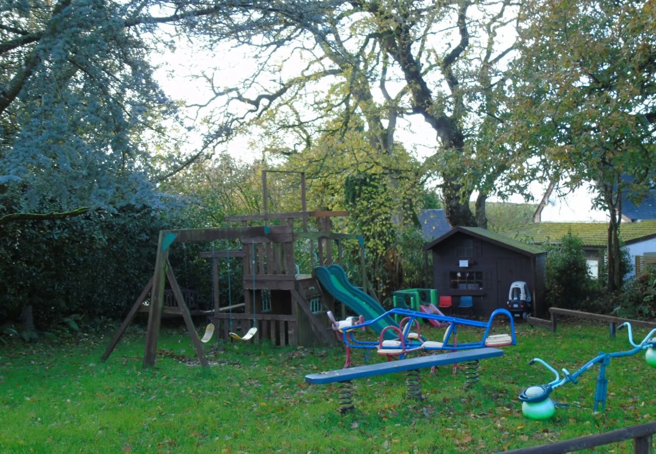 Chalet in Umberleigh - Bell Tent Sandy at Country Ways
