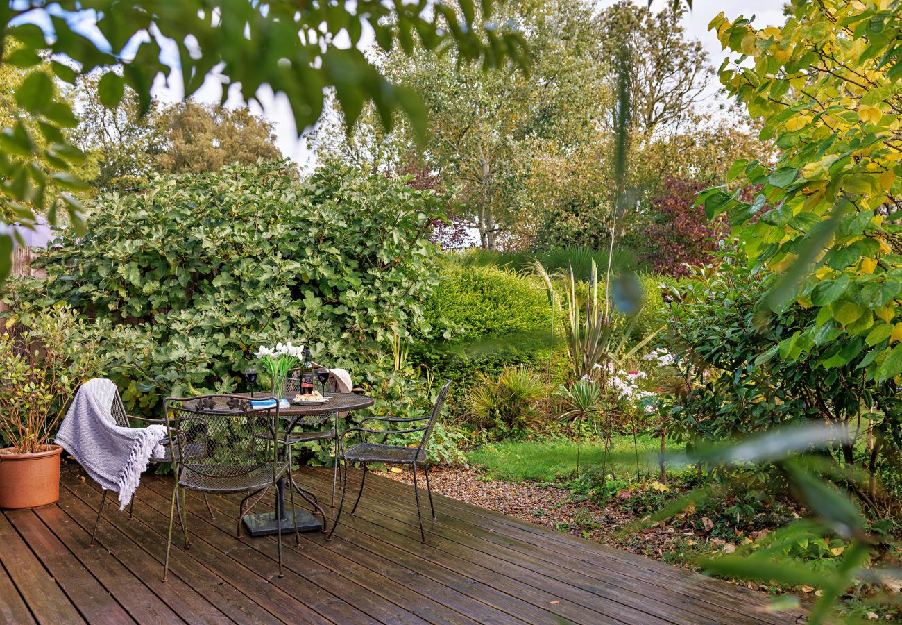 Bungalow in Themelthorpe - Hawthorn Cottage