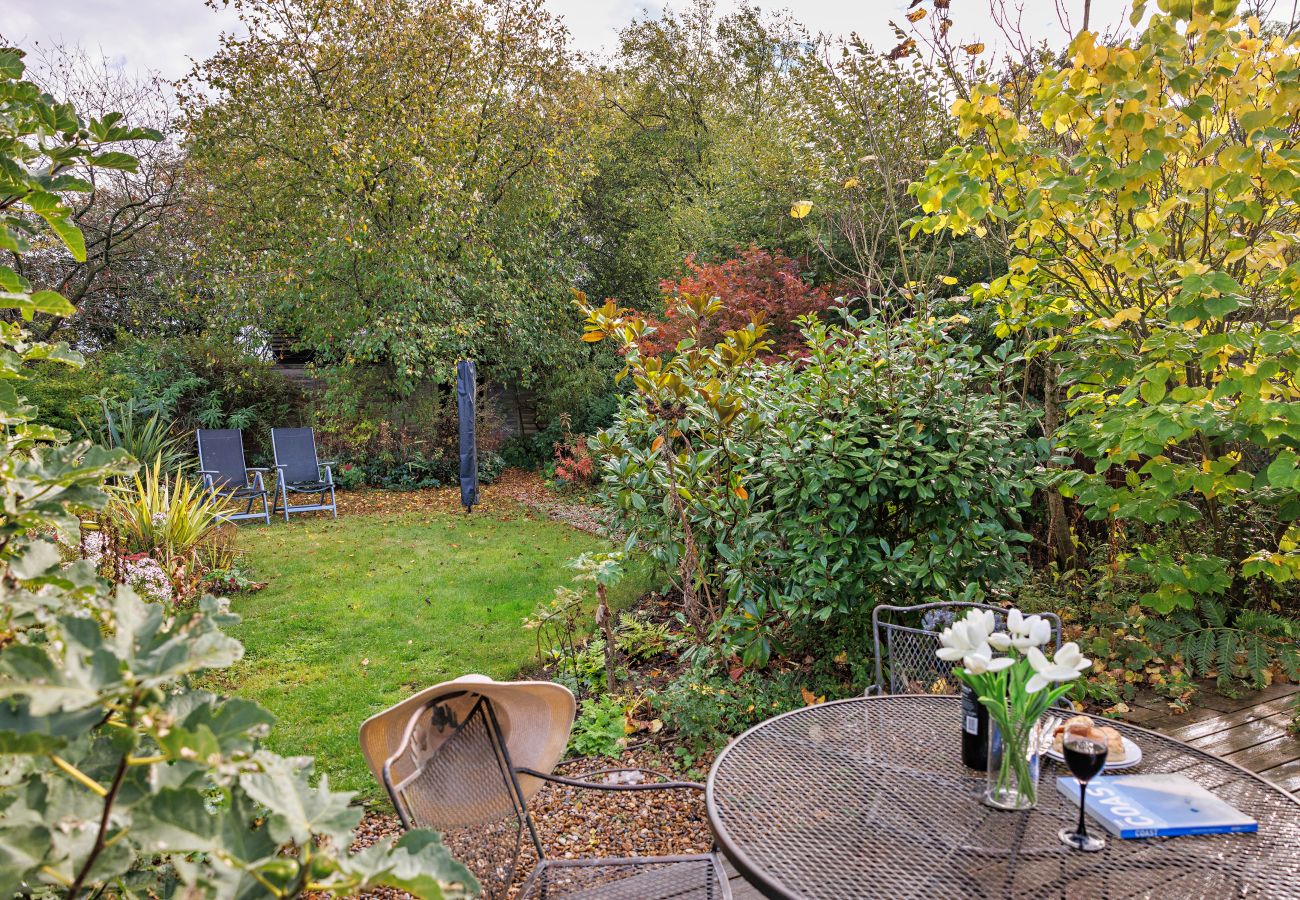 Bungalow in Themelthorpe - Hawthorn Cottage