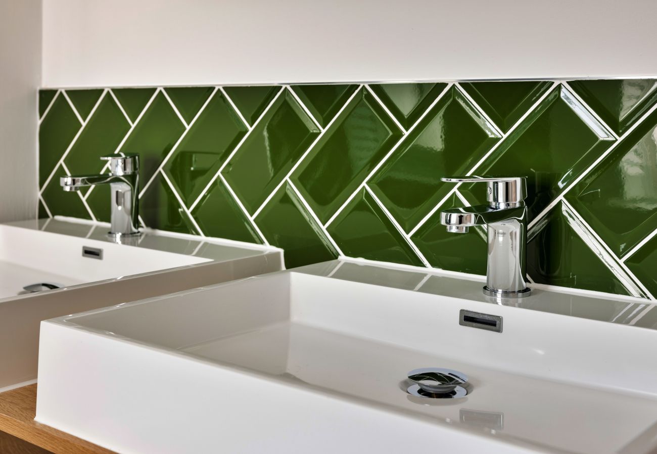 Cottage in Walney - Lighthouse Cottage